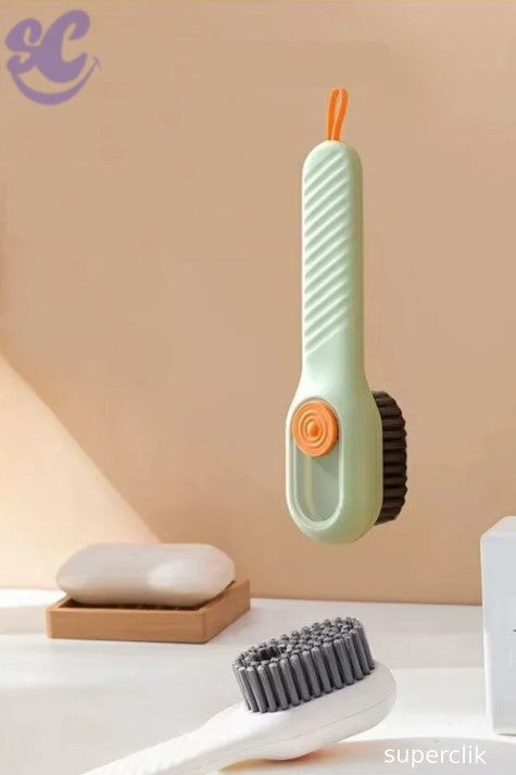 Cepillo dispensador de jabón para zapatillas y ropa